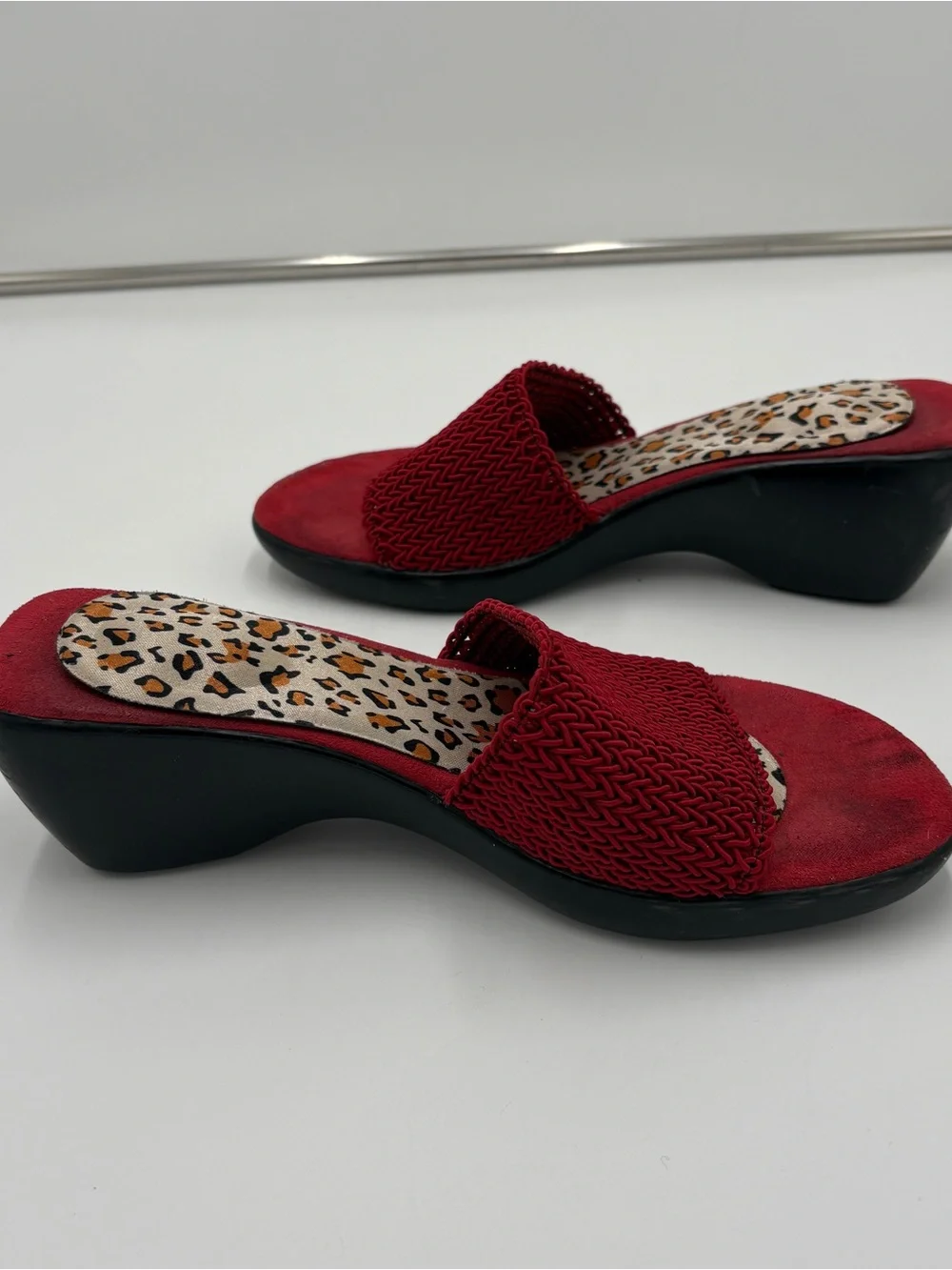 Vintage Y2K 90s Red Black Wedge Block Heel Mule Sandals Slides Women’s Size 8